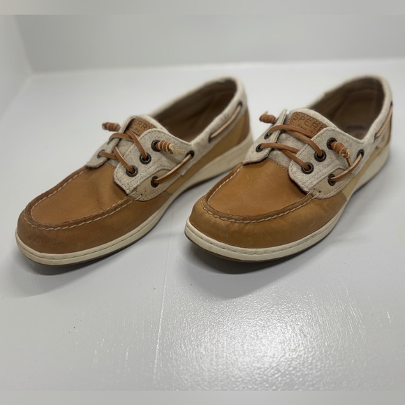 Sperry Shoes - Women’s Sperry Rosefish Brown and Cream Boat Shoes size 9